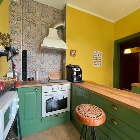 Artistic 2bd In A Peaceful Neighbourhood In Apartment Sofia