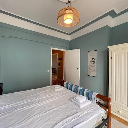 Apartment Artistic 2bd In A Peaceful Neighbourhood In *